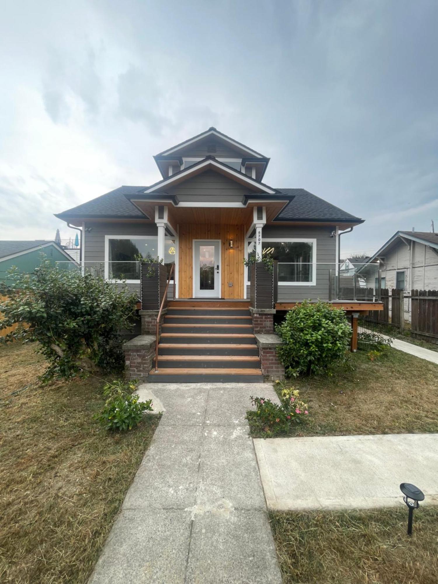 Green Lake 1St Line Home B With Central Air Conditioners Сиэтл Экстерьер фото